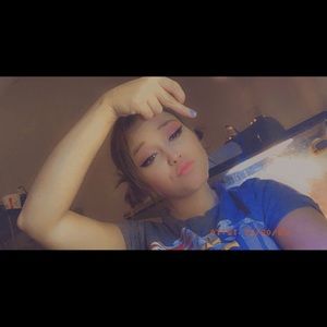 Meet your Posher, Kaylea